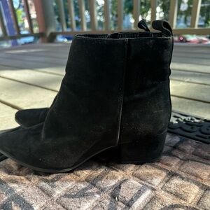 Women’s 6.5 Gently Used/Like New